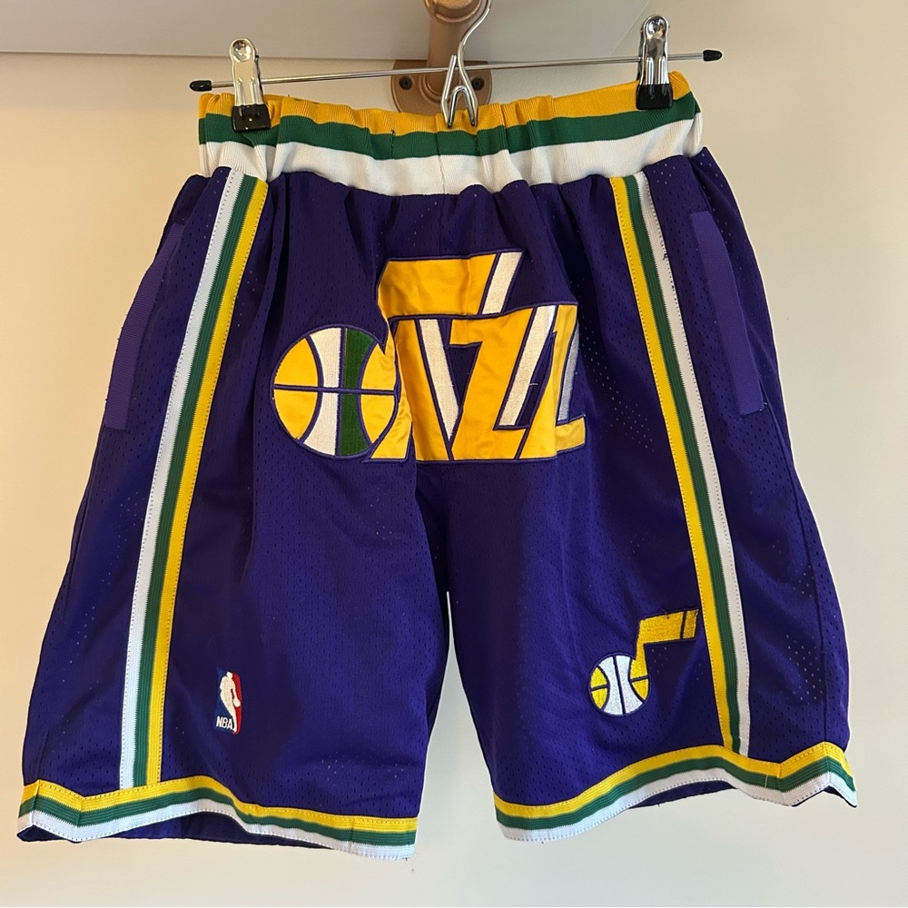 Retro utah jazz just don shorts‎ Small
